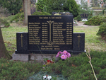 Gedenkstein auf altem Friedhof